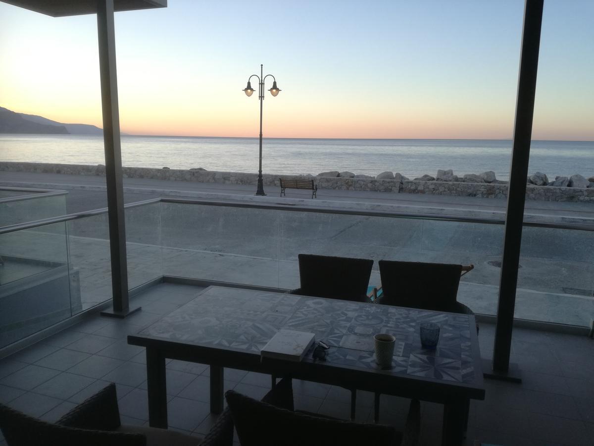 Casa Bella Deluxe Apartments Palaiochora Dış mekan fotoğraf
